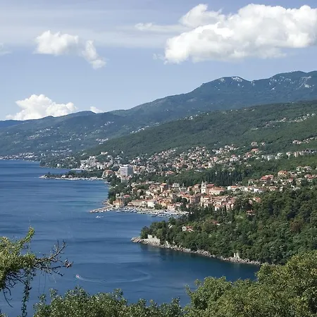 Apartment Andreja Opatija